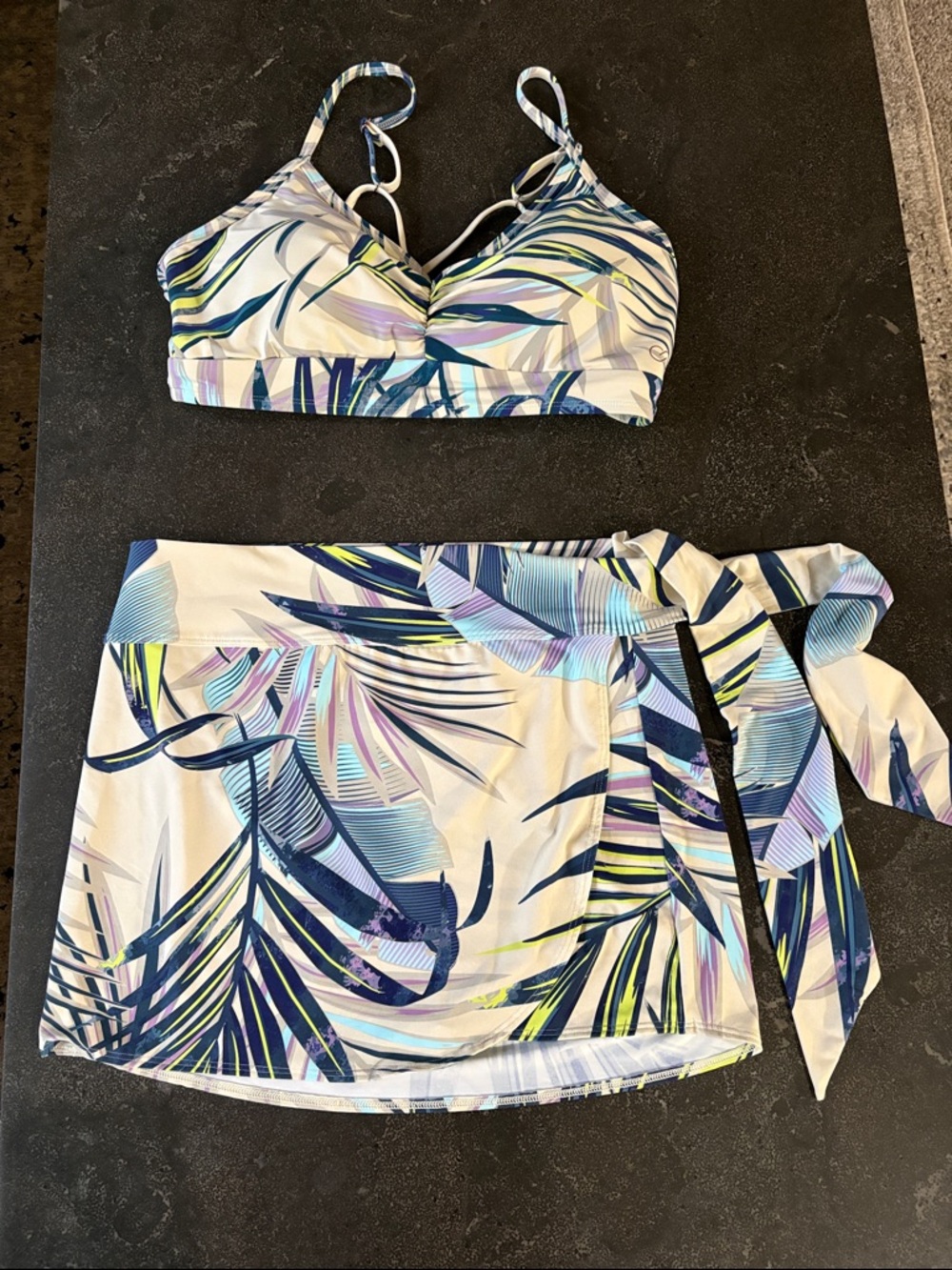CALIA by Carrie Underwood NWOT Swim Bikini Top Sz L & Matching Swim Wrap Skirt M